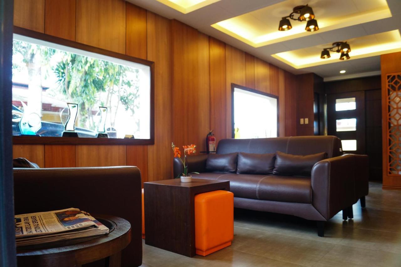 Hotel La Corona De Lipa 리파 외부 사진