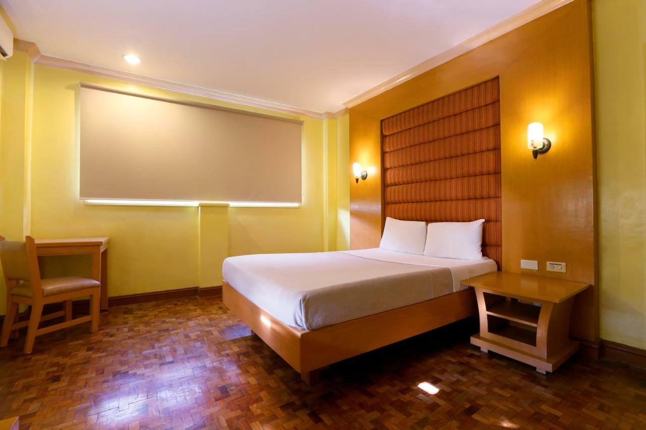 Hotel La Corona De Lipa 리파 외부 사진